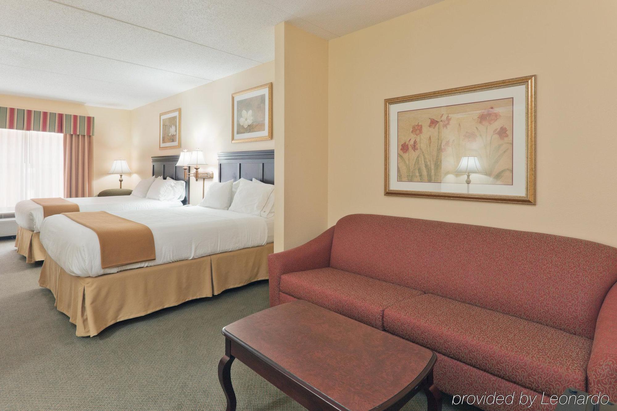 Holiday Inn Express & Suites - Tuscaloosa-University By Ihg 객실 사진